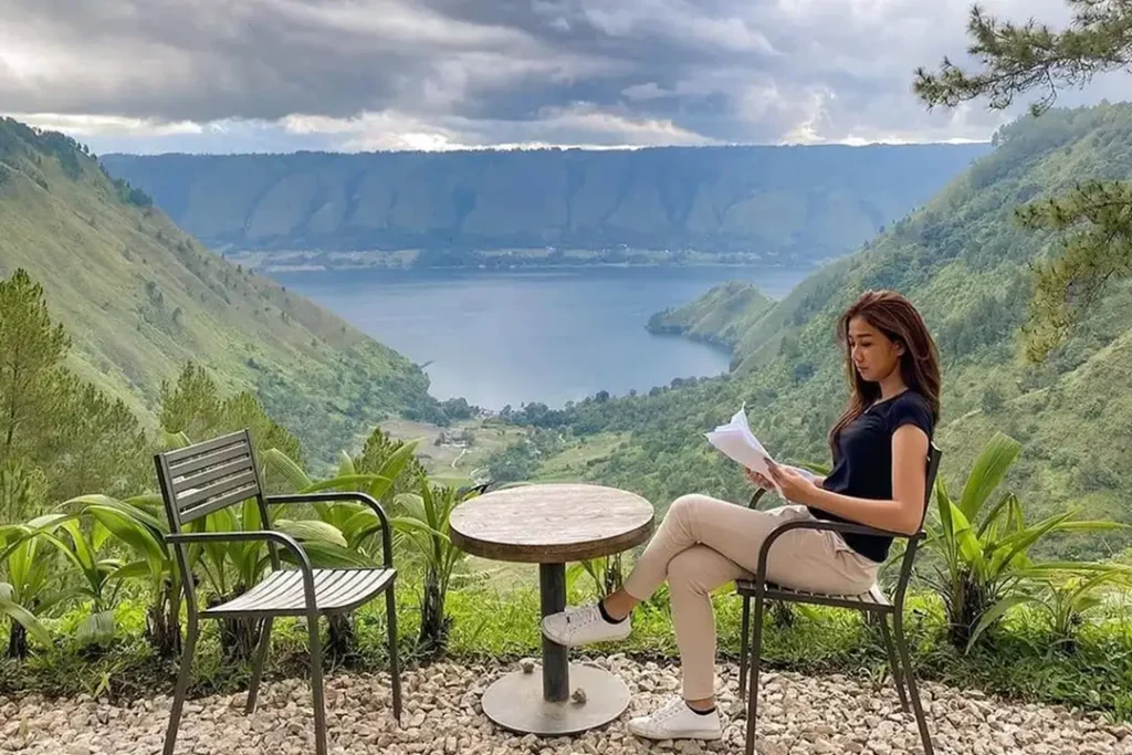 5D4N Lake Toba Tour Phinisi Kenzo 06
